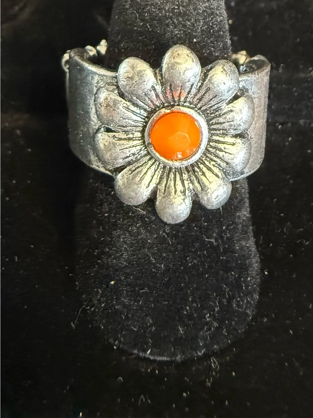 paparazzi Silver Daisy Ring with Orange Center